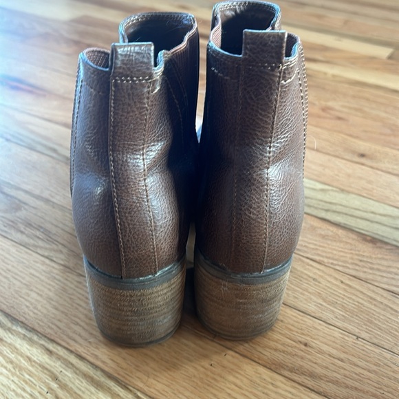 MIA Chelsea boot - Picture 4 of 6